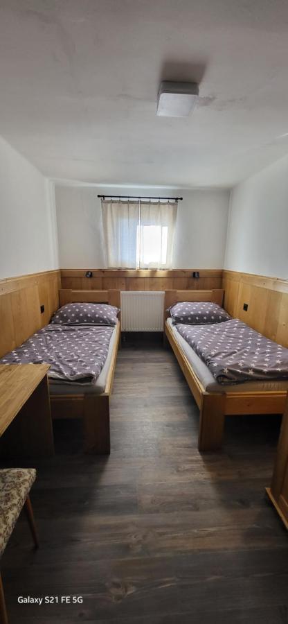 Bouda Na Plani - Horska Bouda Hostel Špindlerŭv Mlýn Ngoại thất bức ảnh
